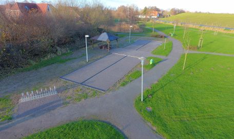 Luftaufnahme Bouleanlage Scheunenpark